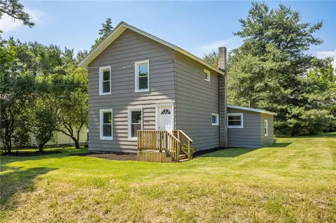 1074 County Road 27, Clifton Springs, NY 14432