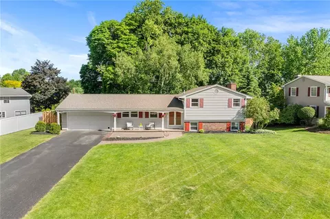 7 Aldwick Rise Rise, Perinton, NY 14450