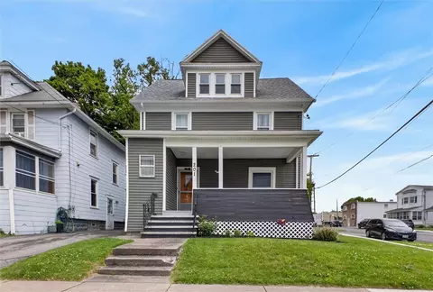 201 W Elm St, East Rochester, NY 14445