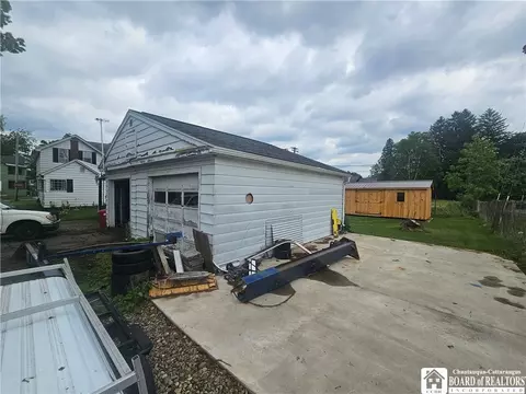 Exterior - 1505 W Henley St, Olean, NY 14760 photo 4 of 8