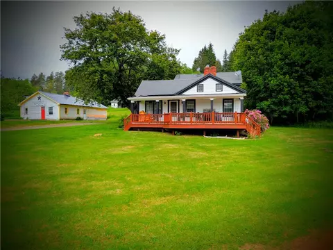 121 Palmer Rd, Jefferson, NY 12093