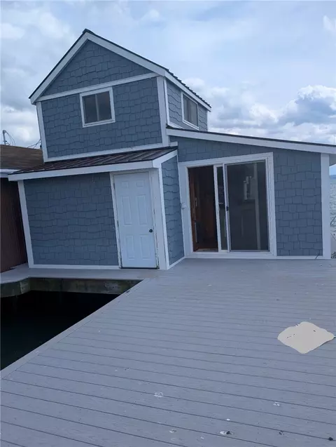 APT 36 Pier 3, Canandaigua City, NY 14424
