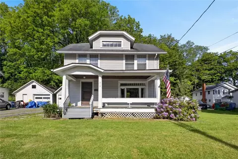 313 Fayette St, Palmyra, NY 14522