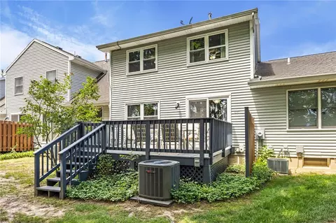 Exterior - 1002 Cane Patch, Webster, NY 14580 photo 5 of 6