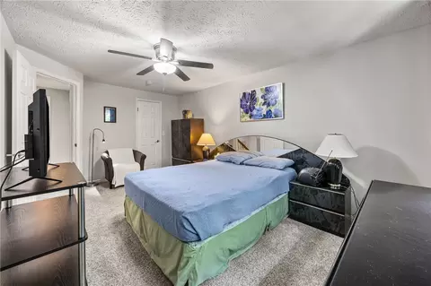 Bedroom - 1002 Cane Patch, Webster, NY 14580 photo 2 of 7