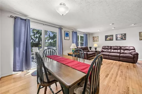 Dining - 1002 Cane Patch, Webster, NY 14580 photo 1 of 2