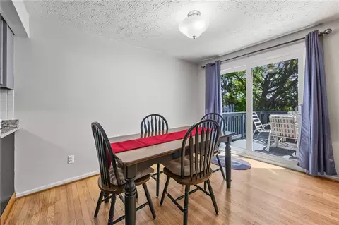 Dining - 1002 Cane Patch, Webster, NY 14580 photo 2 of 2