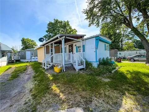 5839 Chili Riga Center Rd #E6, Riga, NY 14428