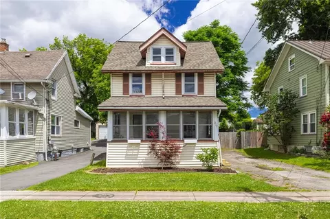 217 W Elm St, East Rochester, NY 14445
