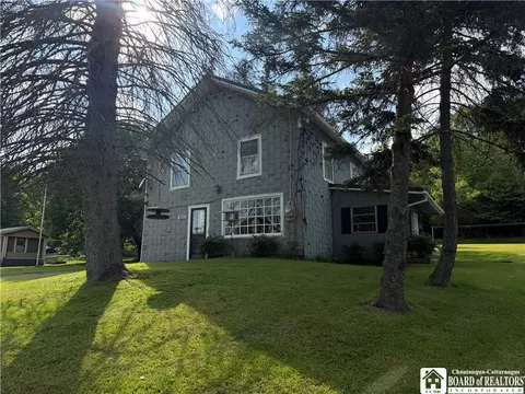 9011 Route 98, Farmersville, NY 14737