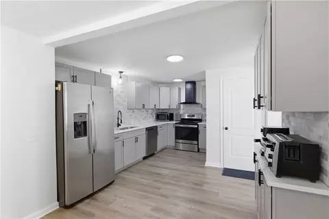 58 Dawes Rd, Irondequoit, NY 14622 photo 6