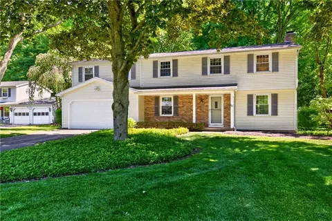 1111 Everwild Vw, Webster, NY 14580