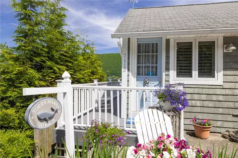 7113 State Route 21 Rd, South Bristol, NY 14512