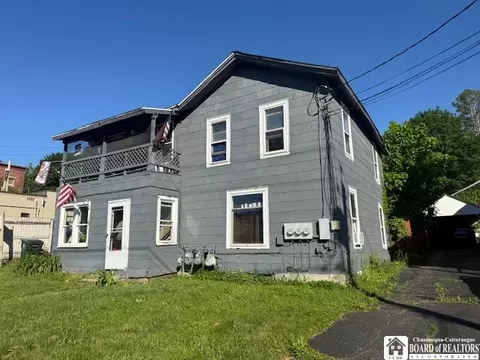 1035 E 2nd St, Jamestown, NY 14701