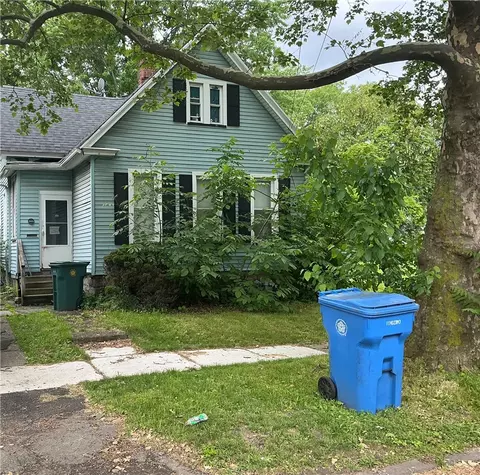 345 4th St, Rochester, NY 14605