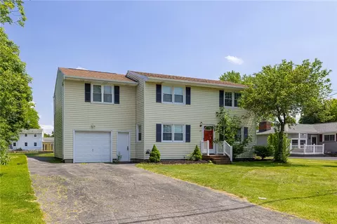 20 Notre Dame Dr, Rochester, NY 14623