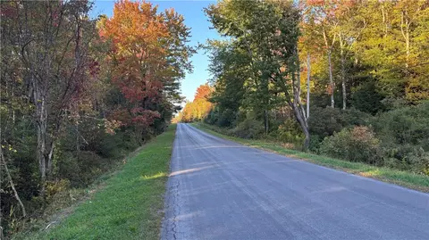 239 White Rd, Oswego, NY 13131