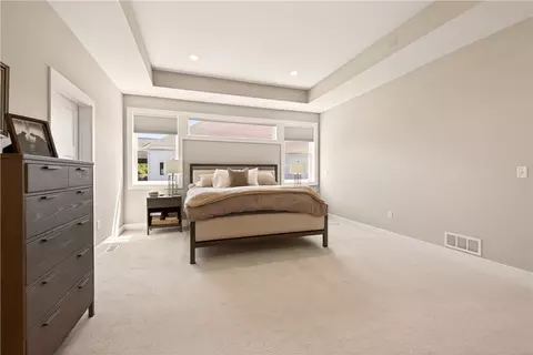 Bedroom - 211 Mill Stream Run, Webster, NY 14580 photo 2 of 4