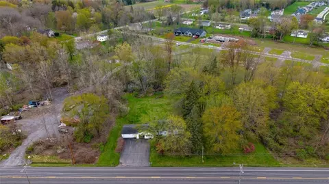 1345 Shoecraft Rd, Penfield, NY 14580