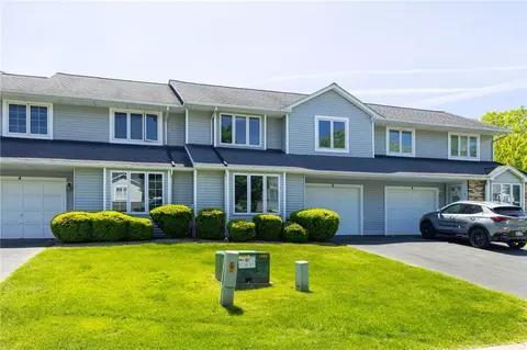 6 Chenin Run, Perinton, NY 14450