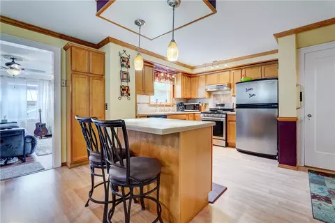 Kitchen - 178 Kiniry Dr, Irondequoit, NY 14609 photo 1 of 5