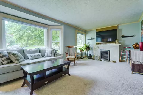 Other - 178 Kiniry Dr, Irondequoit, NY 14609 photo 1 of 12