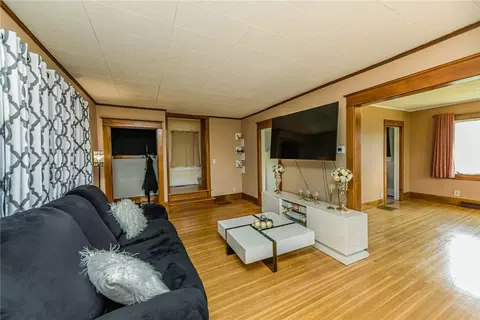 Living - 32 Walzer Rd, Irondequoit, NY 14622 photo 2 of 4