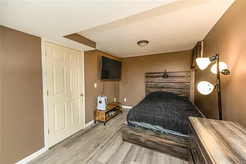 Bedroom - 32 Walzer Rd, Irondequoit, NY 14622 photo 4 of 4