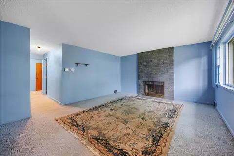 Living - 25 Wyncote Ave, Irondequoit, NY 14609 photo 2 of 3