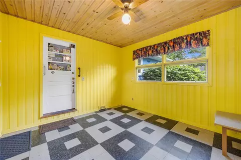 Exterior - 25 Wyncote Ave, Irondequoit, NY 14609 photo 1 of 5