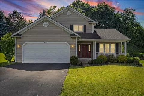 155 Brook Trout Ln, Irondequoit, NY 14622