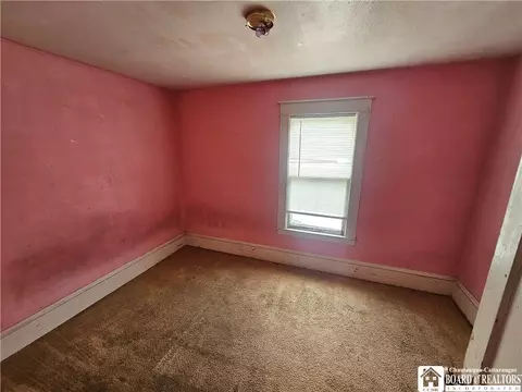 Bedroom - 1010 Buffalo St, Olean, NY 14760 photo 4 of 10