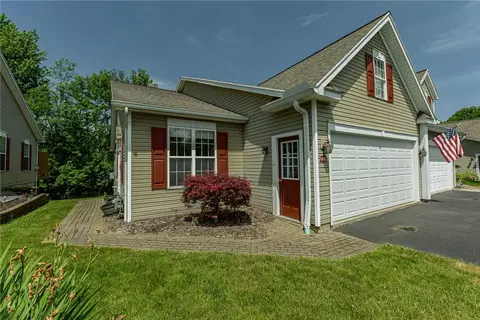 991 Cane Patch, Webster, NY 14580