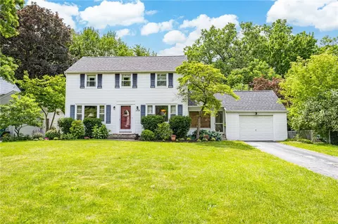 119 Eastgate Dr, Irondequoit, NY 14617