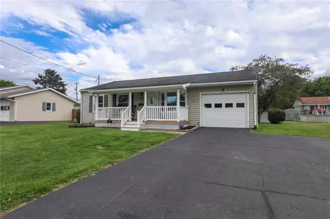 203 Hibbard Ave, Horseheads, NY 14845