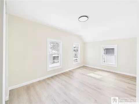 Bedroom - 413 4th Ave, Olean, NY 14760 photo 3 of 6