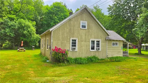 114 Lee Dr, Milford, NY 13807