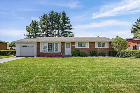 293 Sharon Dr, Greece, NY 14626