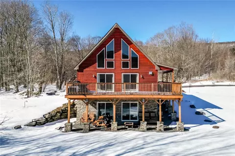 Exterior - 295 Tumbleweed Ranch Rd, Lexington, NY 12452 photo 11 of 15