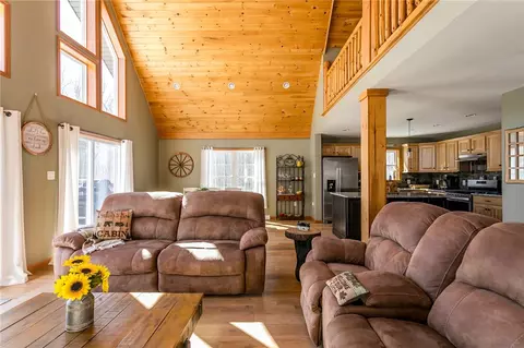 Living - 295 Tumbleweed Ranch Rd, Lexington, NY 12452 photo 4 of 5