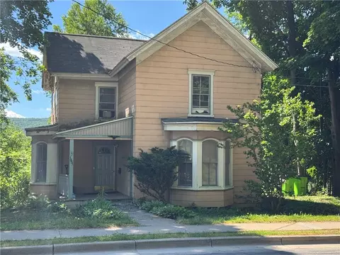 181 Chestnut St, Oneonta, NY 13820