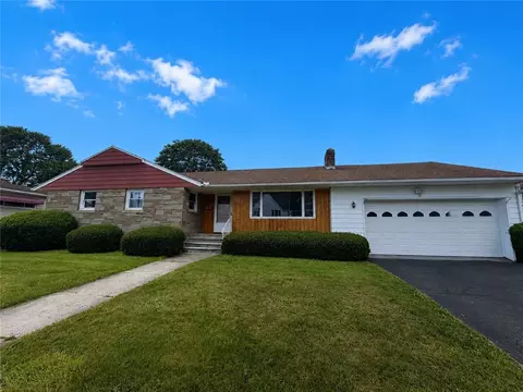 1071 N Main St, Elmira, NY 14901