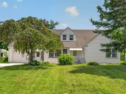 319 Windsor Rd, Greece, NY 14612