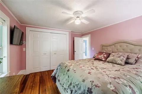 Bedroom - 870 Maple Dr, Webster, NY 14580 photo 2 of 4