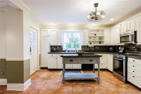 Kitchen - 870 Maple Dr, Webster, NY 14580 photo 2 of 5