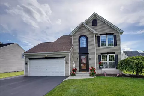 9 Trestle Trl, Chili, NY 14514