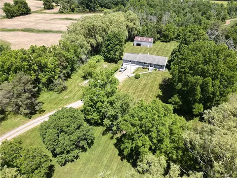 6720 Rice Rd, Victor, NY 14564