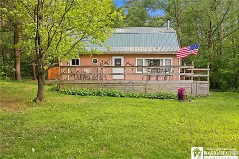 709 Bush Hill Rd, Farmersville, NY 14737