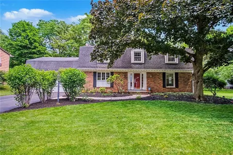 26 S Ridge Trl, Perinton, NY 14450