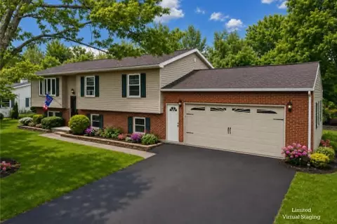 27 Van Renssalaer St, Seneca Falls, NY 13148